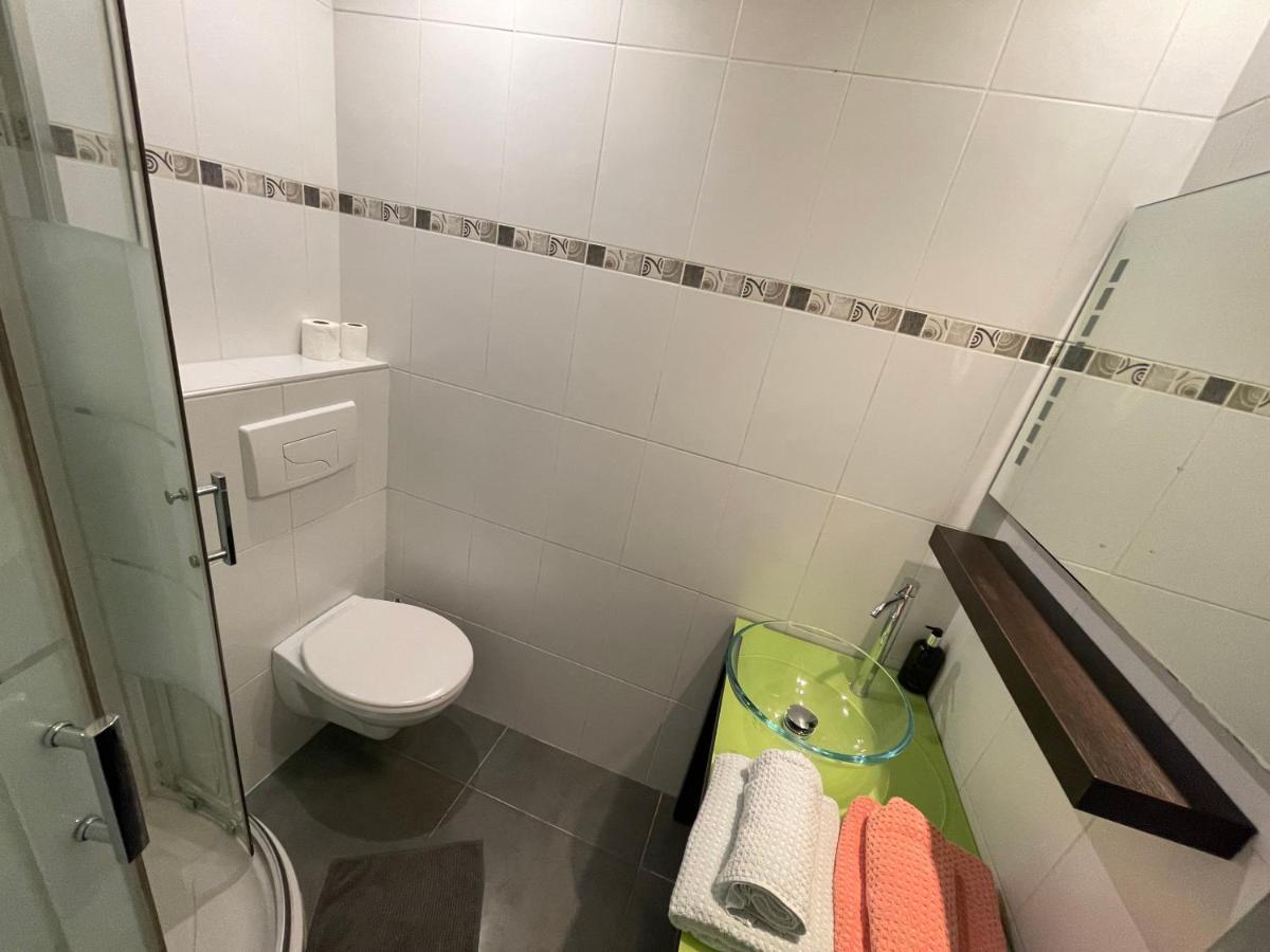 Maisonnette Studio Bas Suquet, Proche Plage Et Palais Cannes Exterior photo